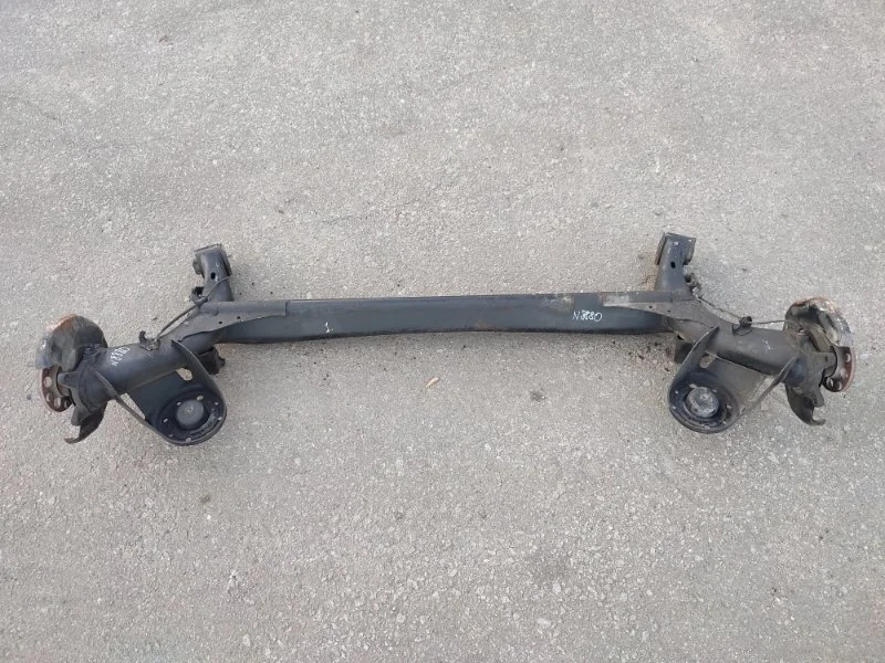 Балка подвески Hyundai Elantra 551003X000 5