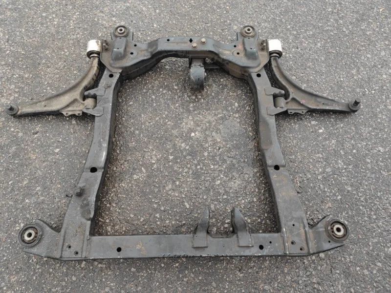 Подрамник Opel Astra 13327070 J