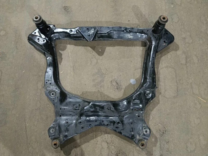 Подрамник Nissan Pathfinder 544003JA0E R52 VQ35