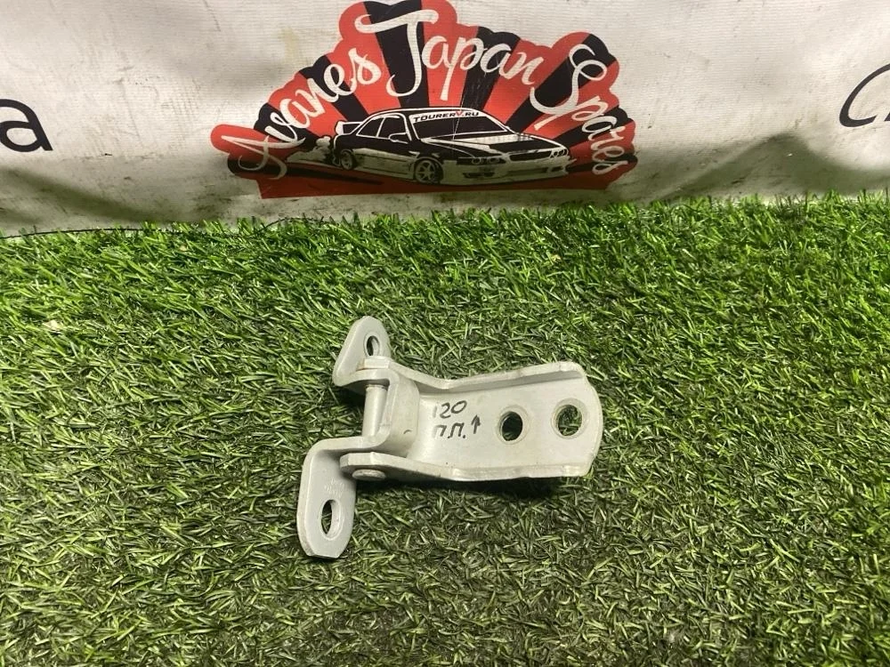 Петля двери Toyota Mark X 2005 6871012150 GRS120, передняя правая