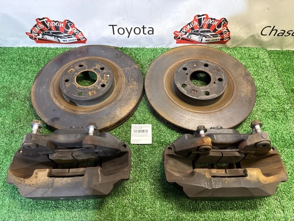 Тормозные диски с суппортами Toyota Crown 2006 4351230340 GRS184 2GR-FSE, переднее