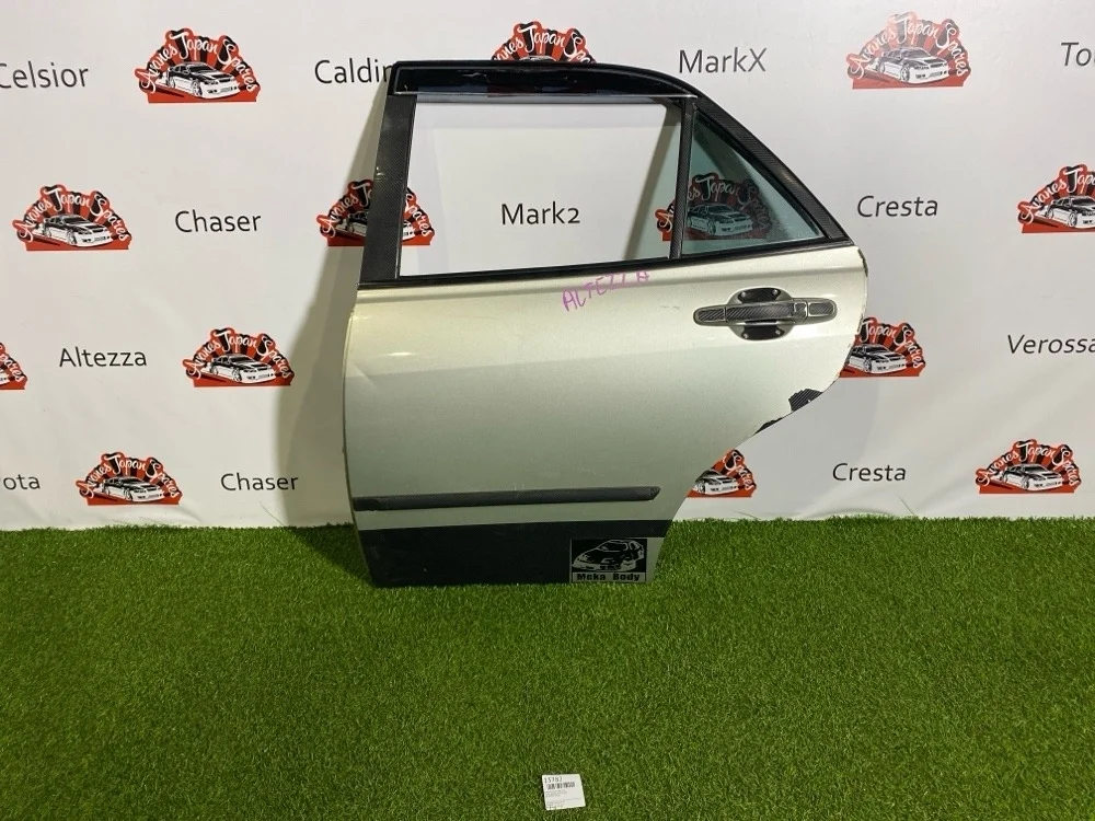 Дверь боковая Toyota Altezza 2003 6700453011 SXE10, задняя левая