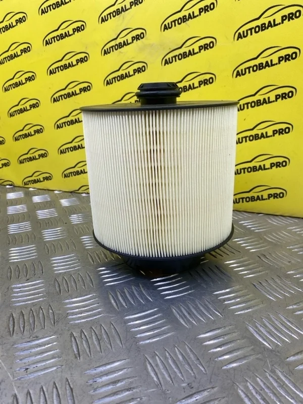 Фильтр воздушный Audi A6 (2004-2010) 2006 059133843B