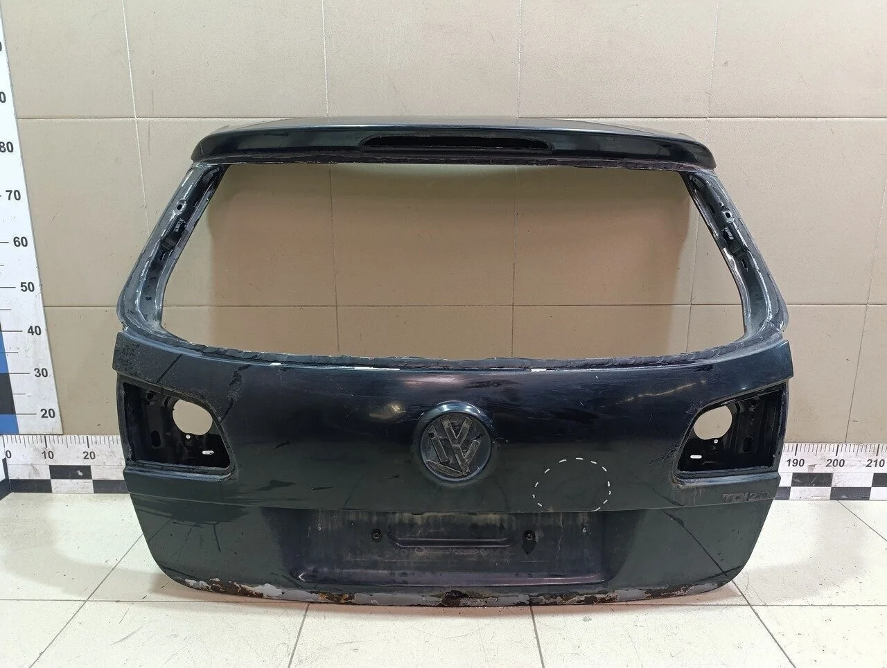 Дверь багажника Passat [B6] 2005-2010