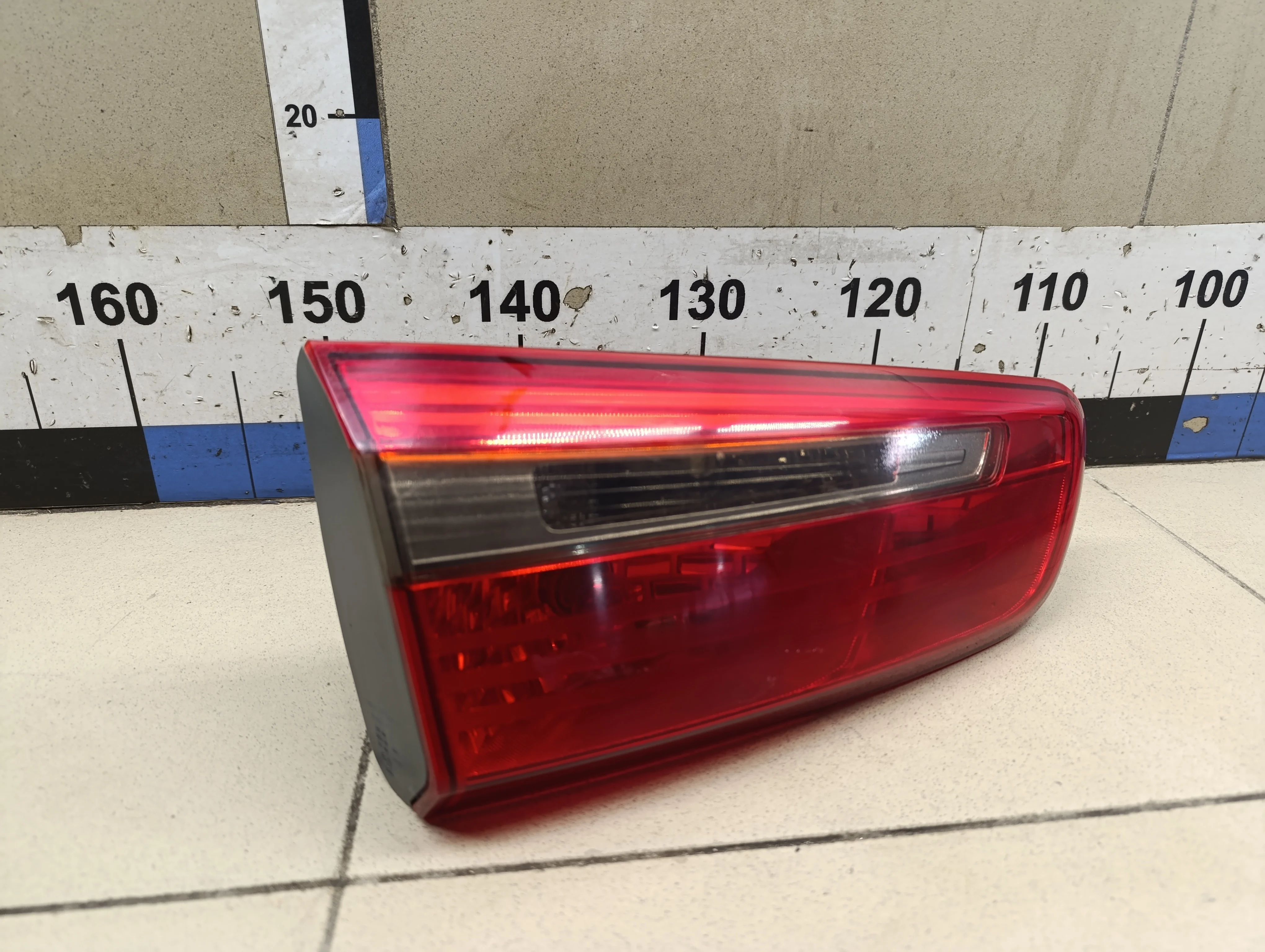 Фонарь задний внутренний правый RIO 2011-2017