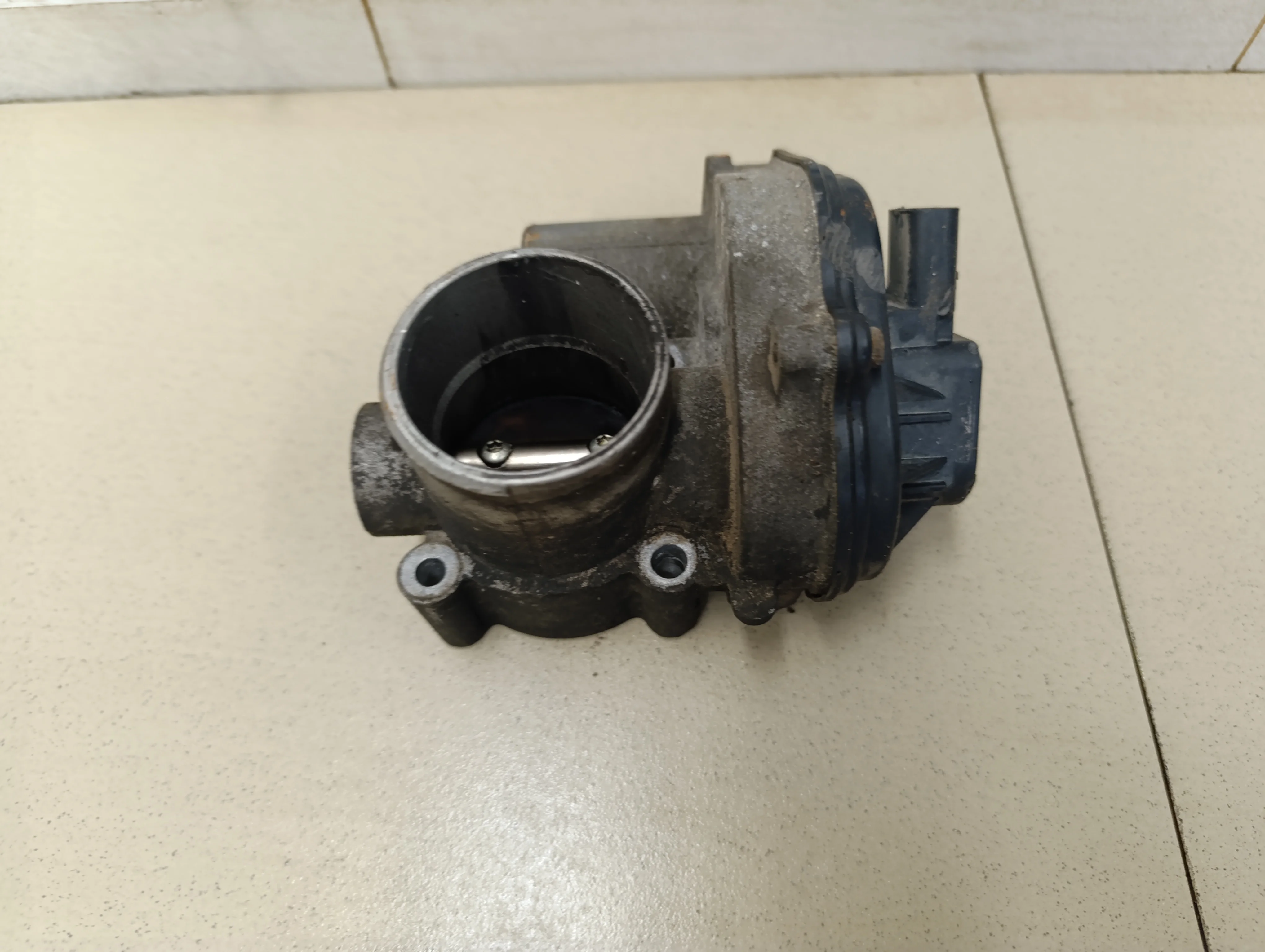 Заслонка дроссельная электрическая Focus II 2005-2008