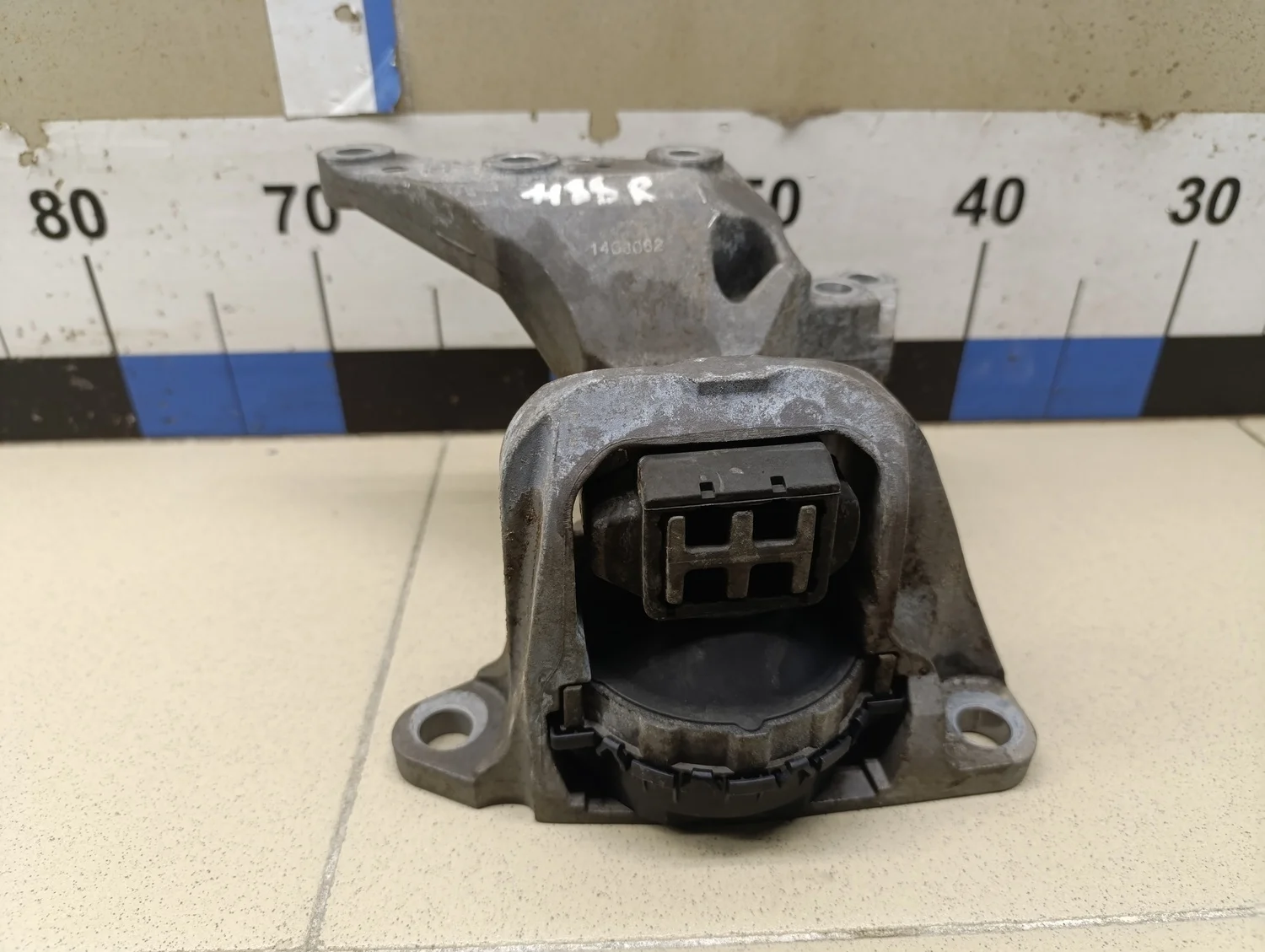 Опора двигателя правая X-Trail (T32) 2014>