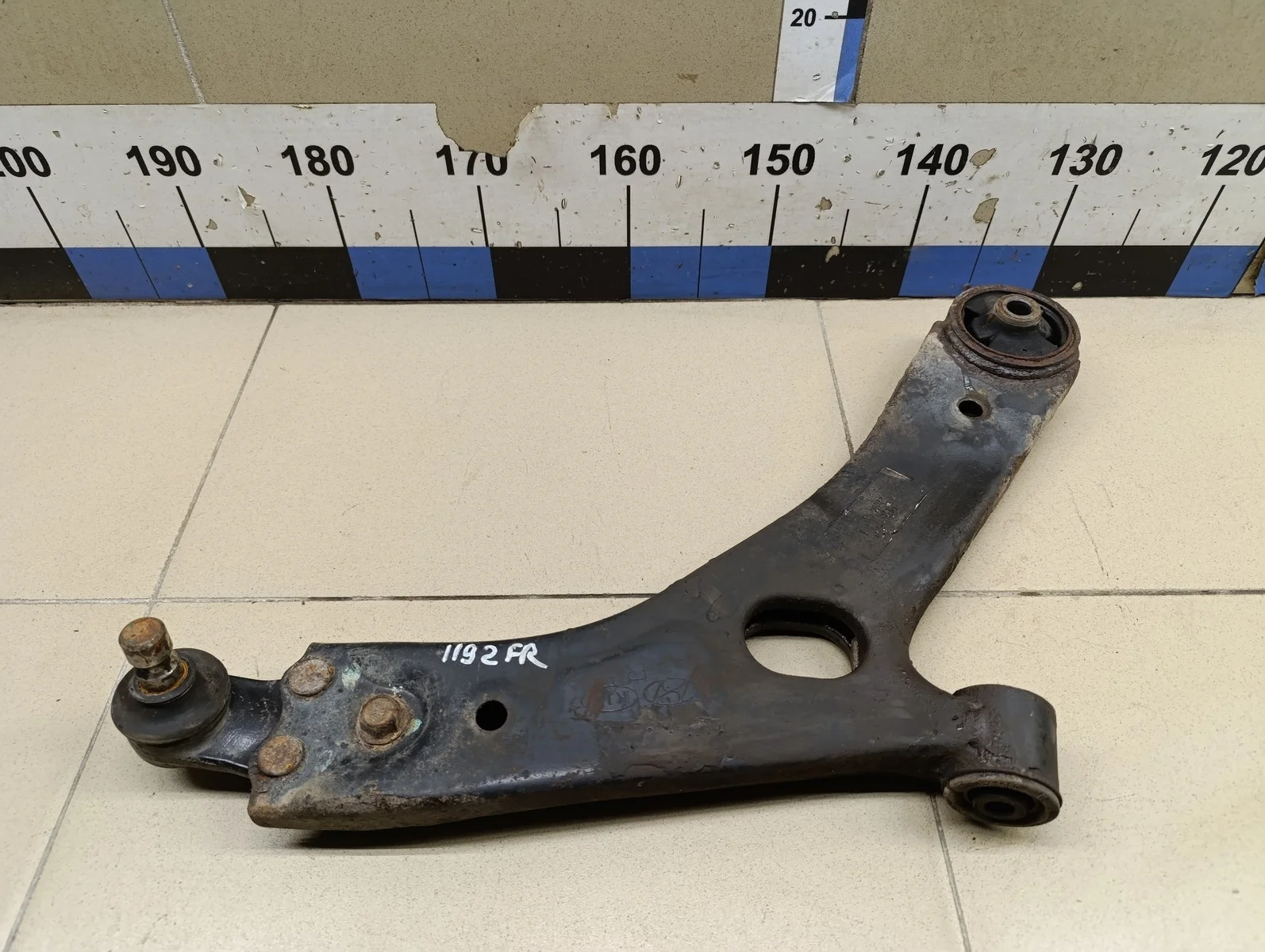 Рычаг передний правый Sportage 2010-2015