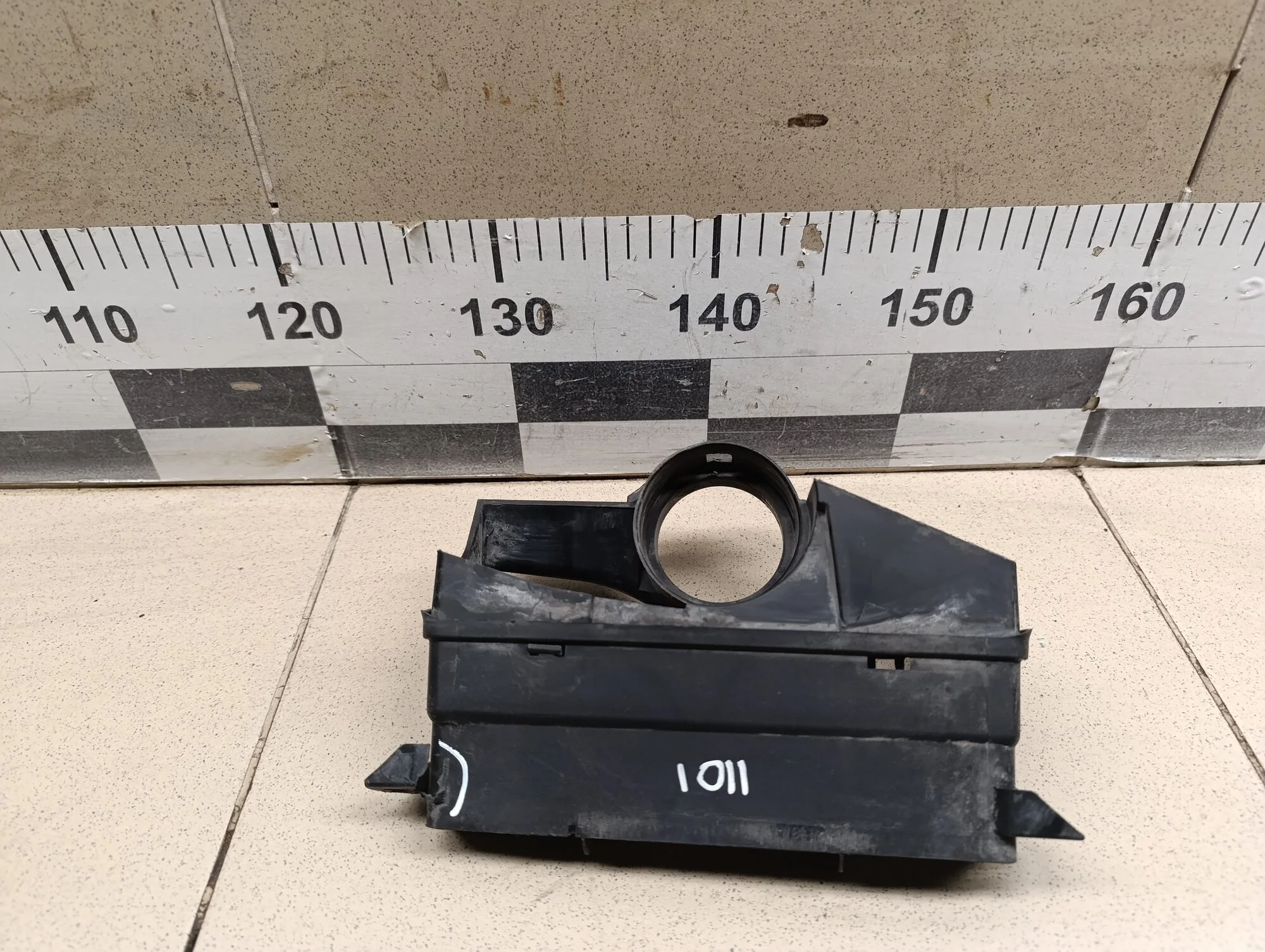 Воздухозаборник (наружный) Golf VI 2009-2012