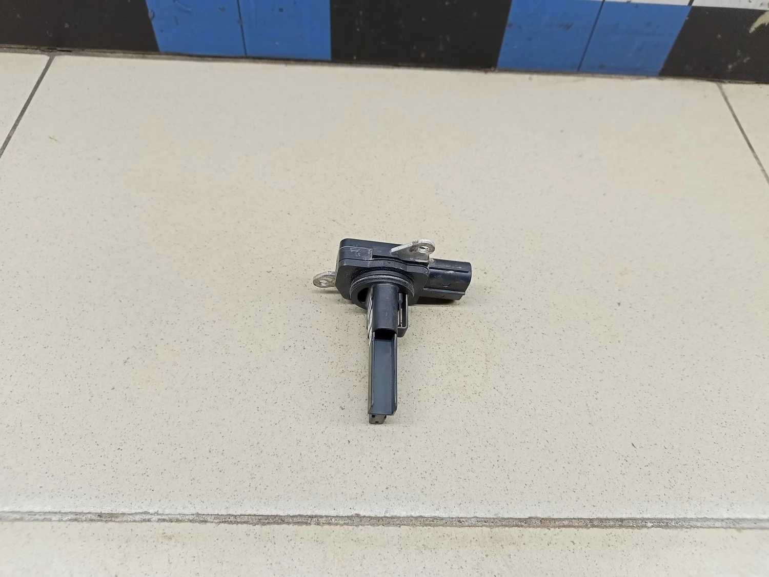 Расходомер воздуха (массметр) Camry XV40 2006-2011