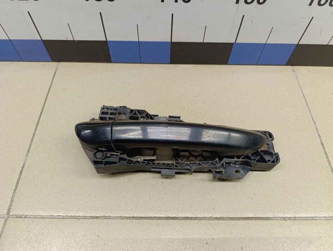 Ручка двери передней наружная правая Passat [B6] 2005-2010