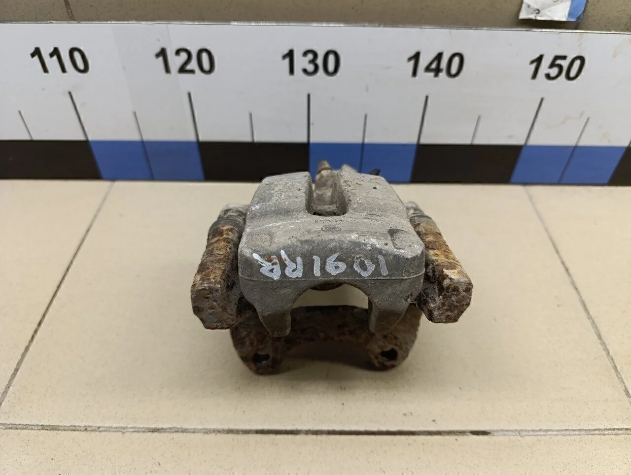 Суппорт задний правый Megane II 2002-2009