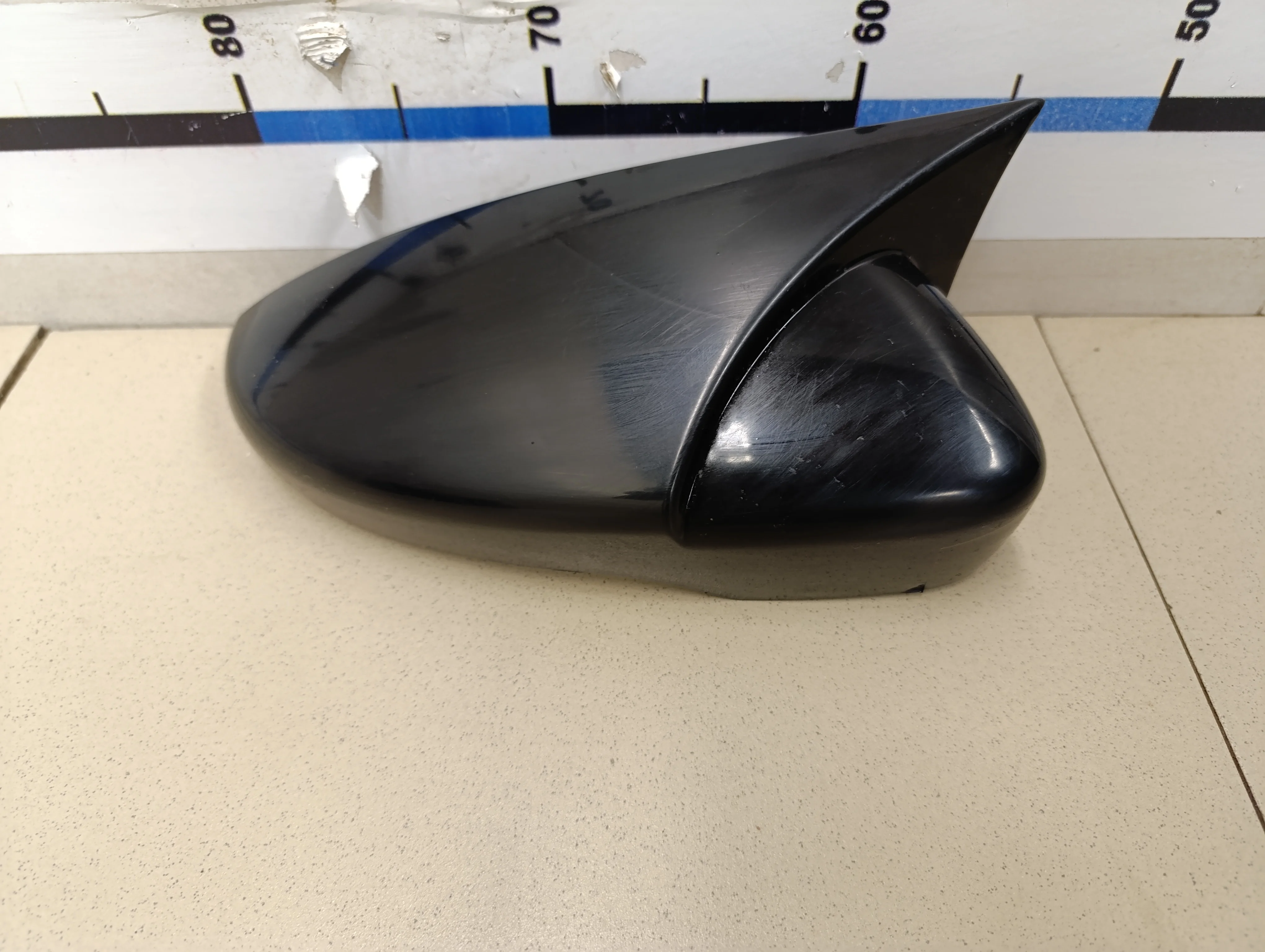 Накладка зеркала правого Scirocco 2008>