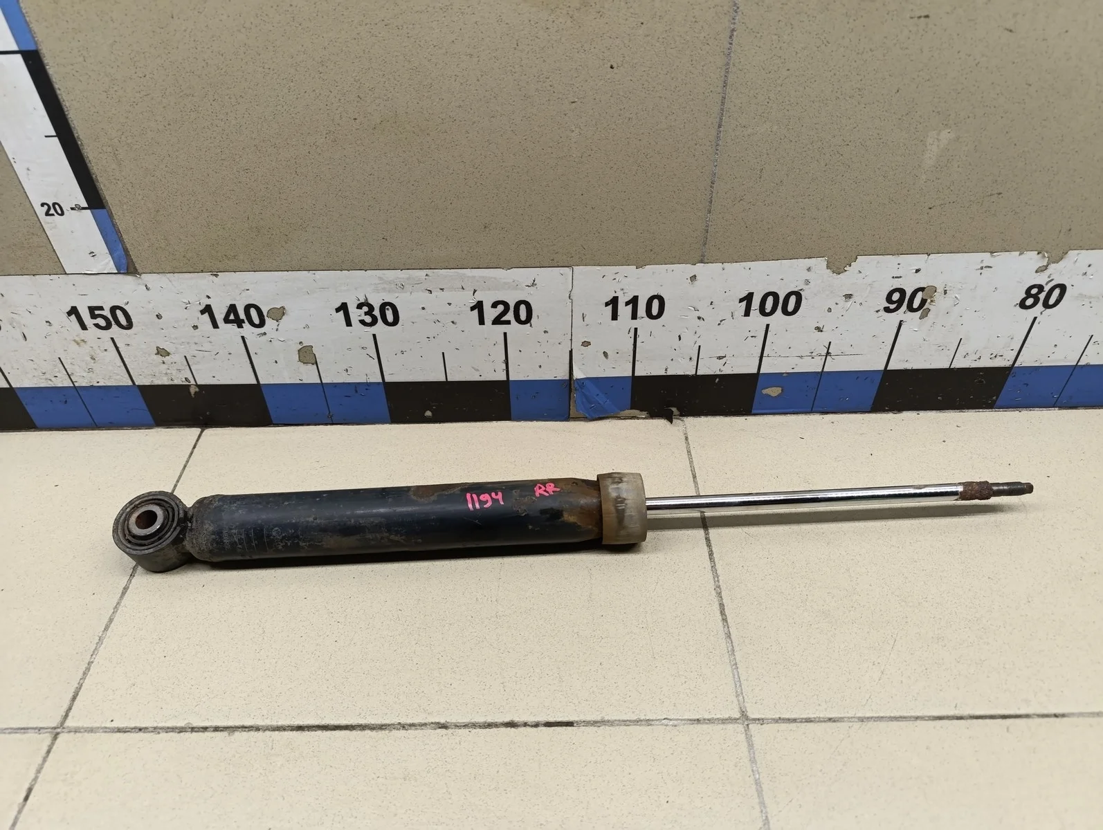 Амортизатор задний Yeti 2009>