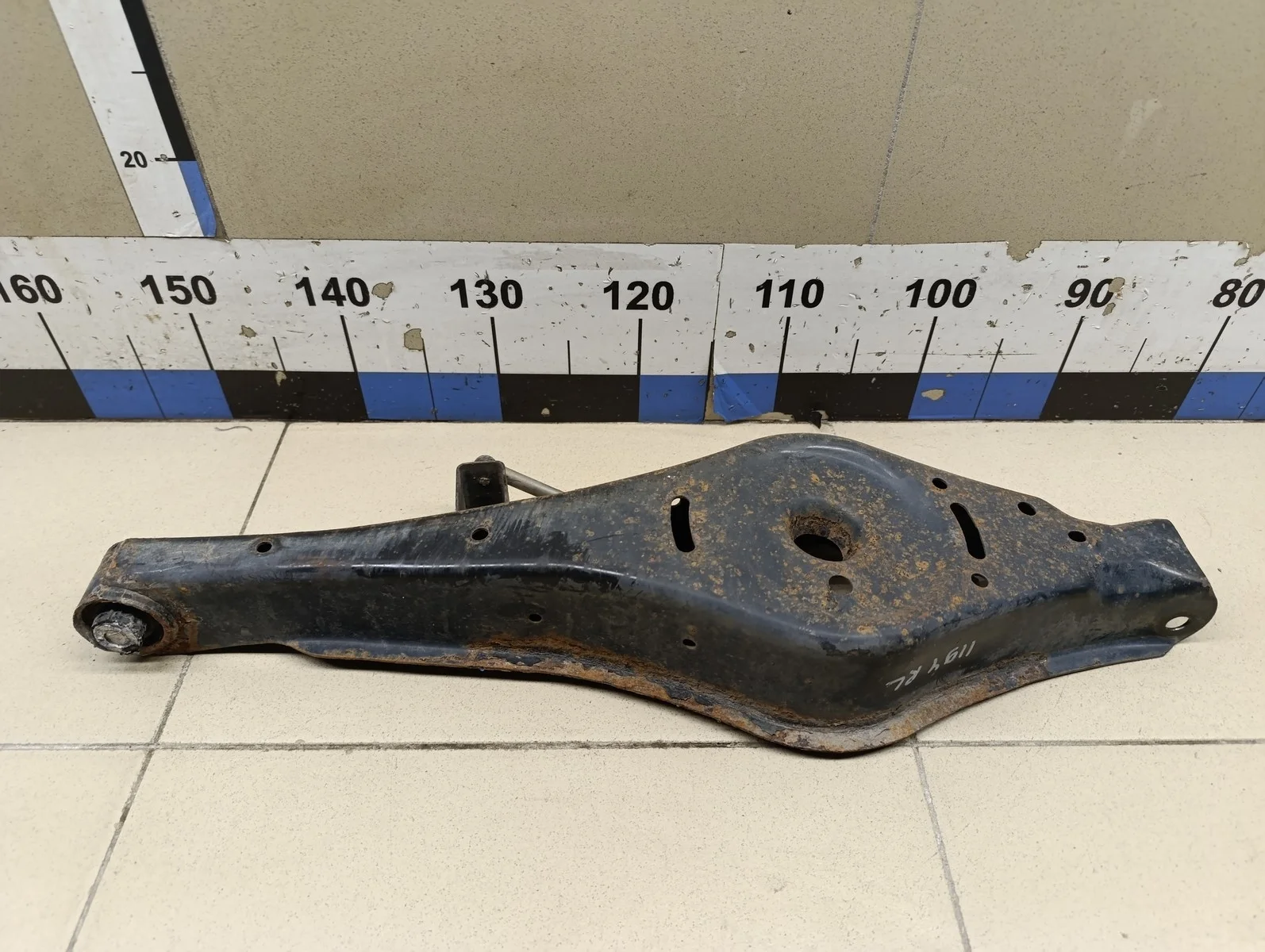 Рычаг задний нижний Passat [B6] 2005-2010