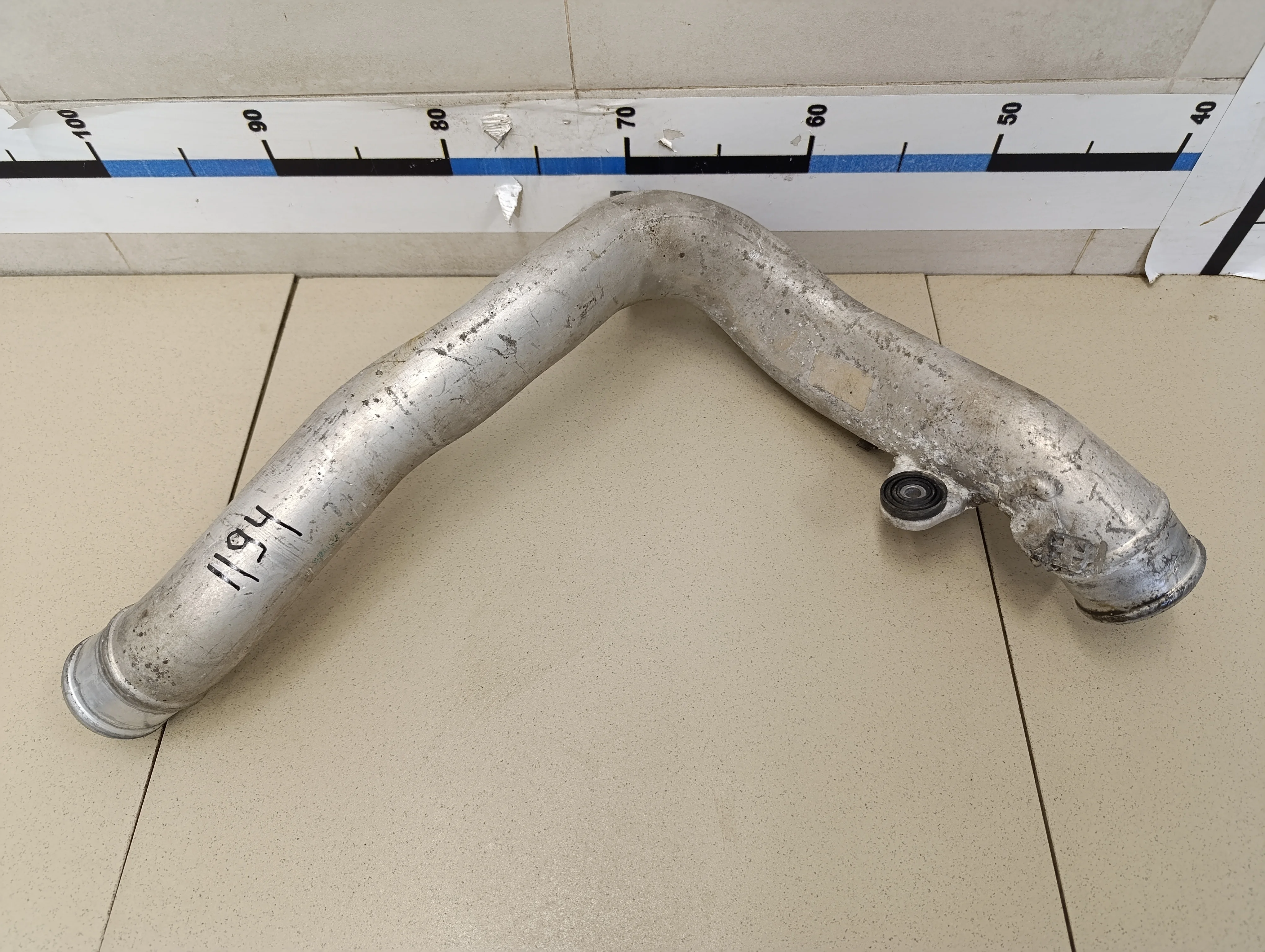 Патрубок интеркулера Scirocco 2008>