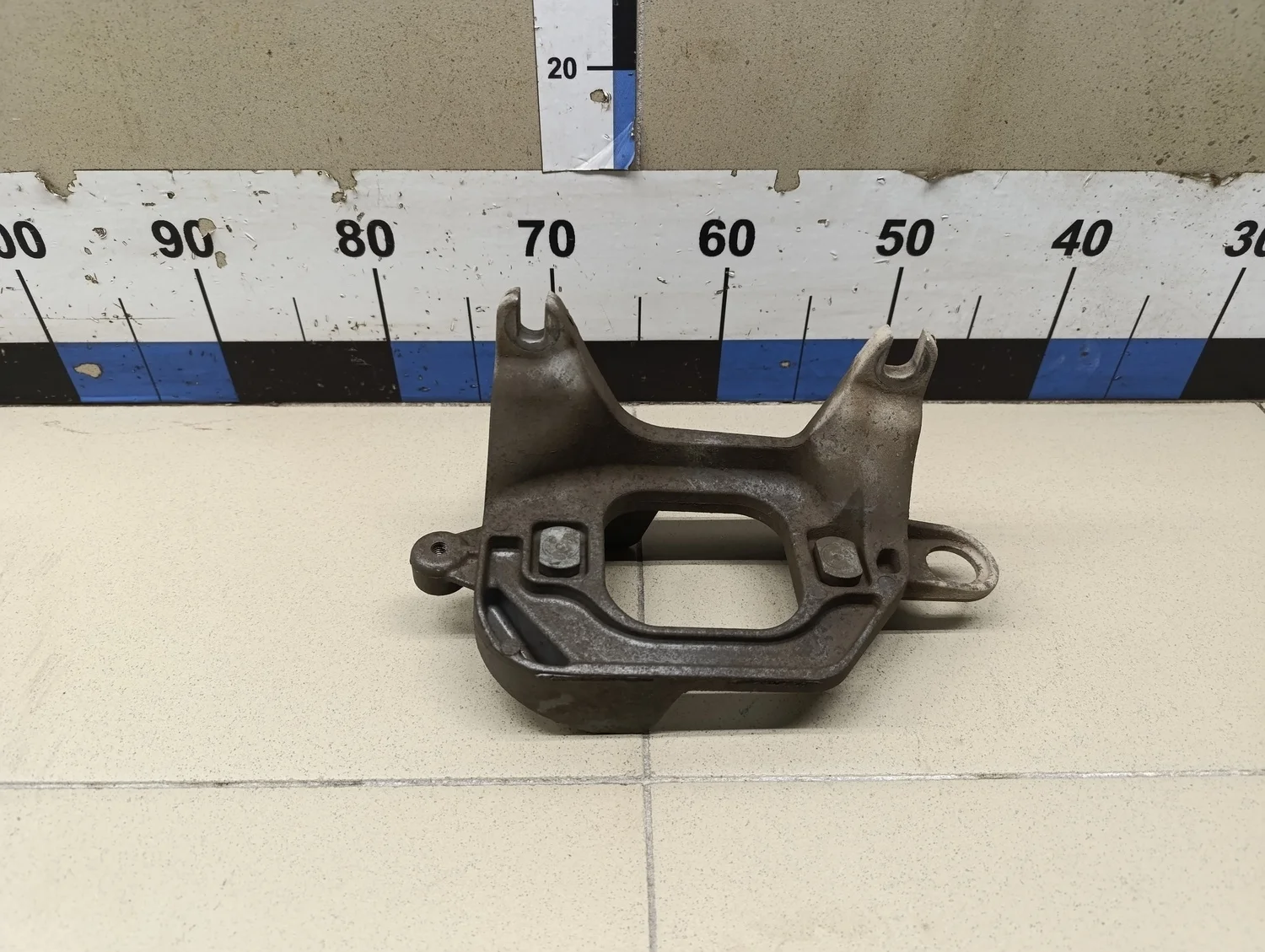 Кронштейн опоры двигателя Qashqai (J11) 2014>