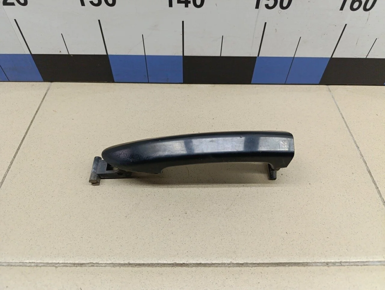 Ручка двери наружная левая Passat [B6] 2005-2010