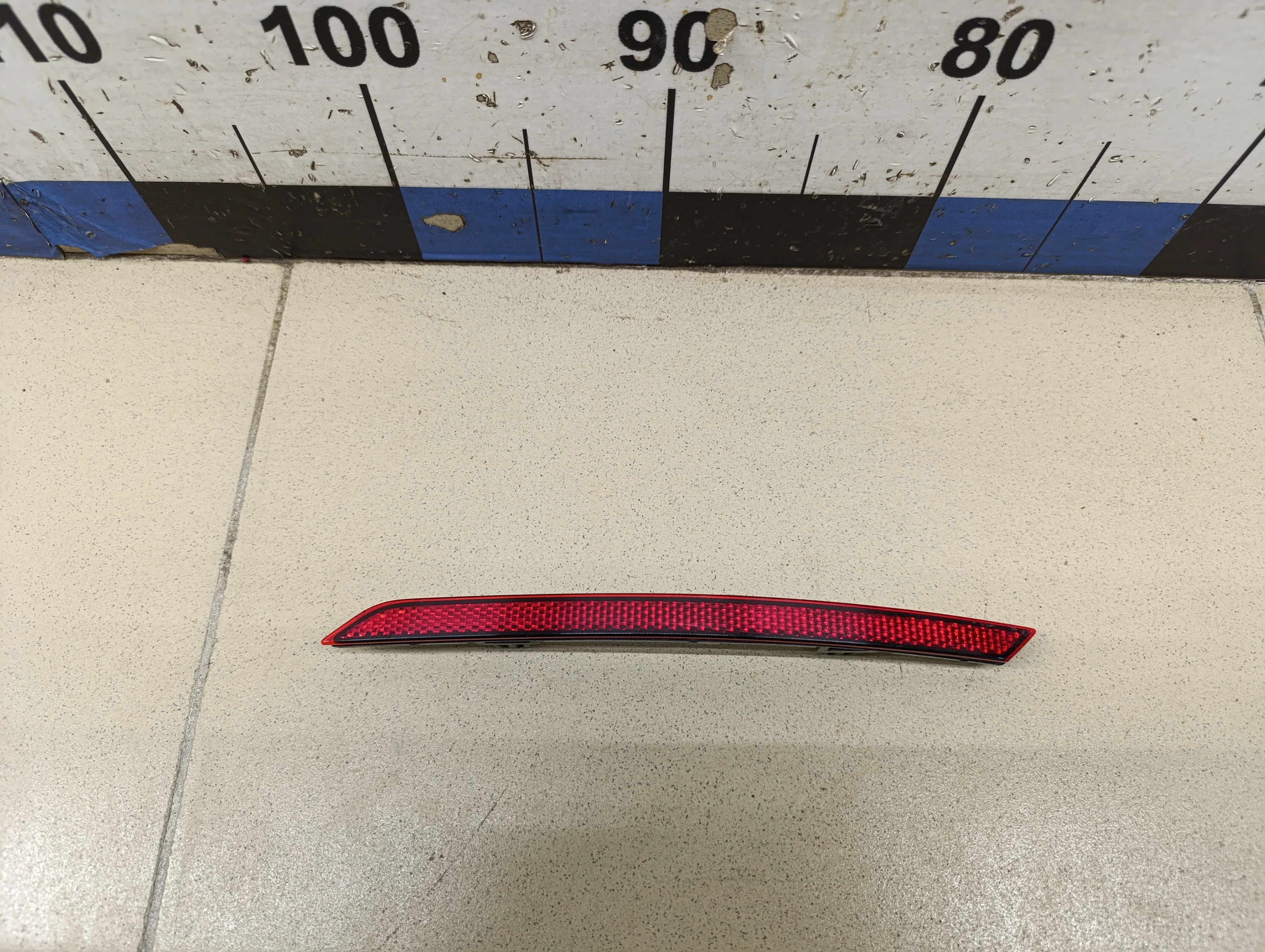 Отражатель в бампер задний правый Polo (Sed RUS) 2011>