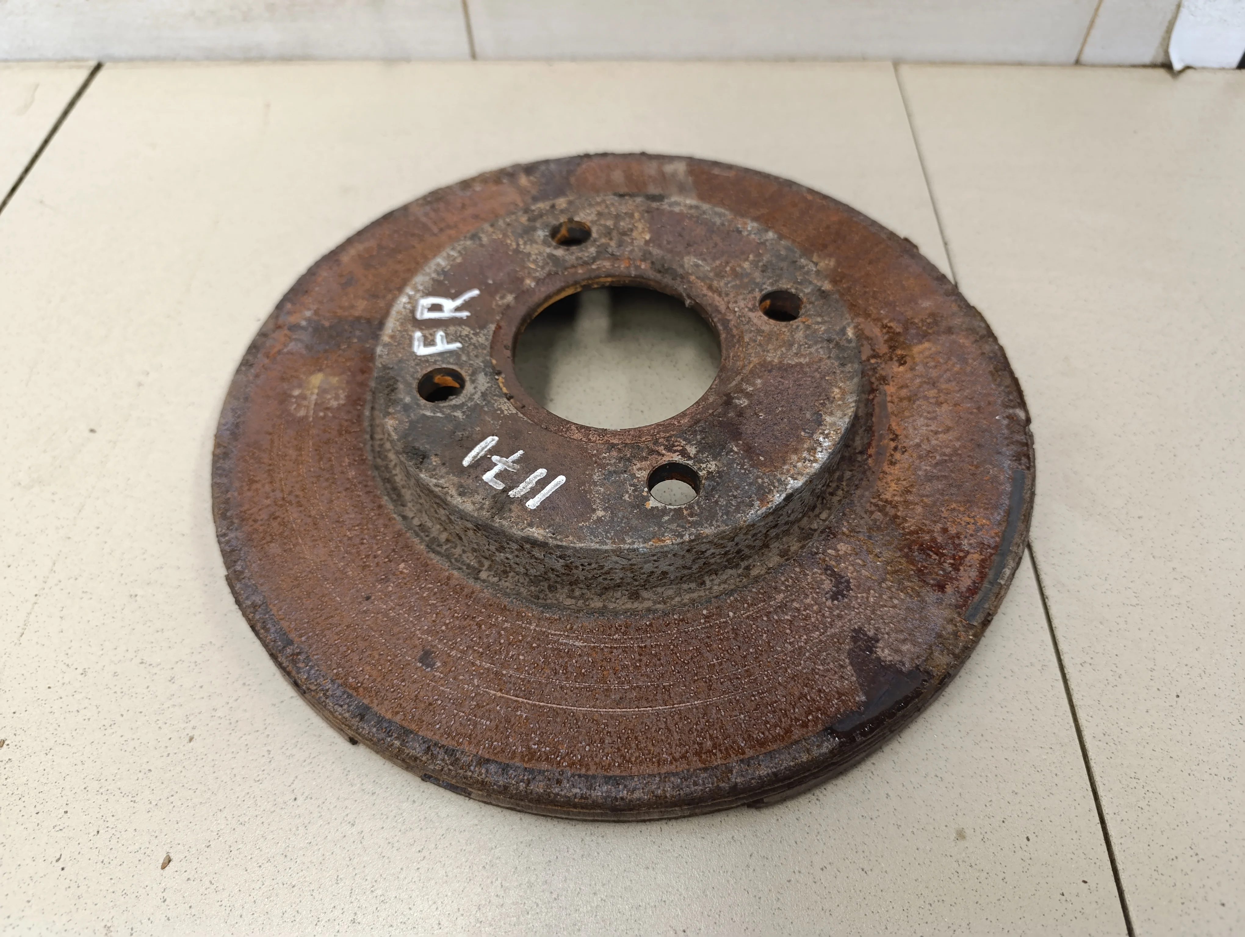 Диск тормозной передний вентилируемый Fiesta 1995-2000