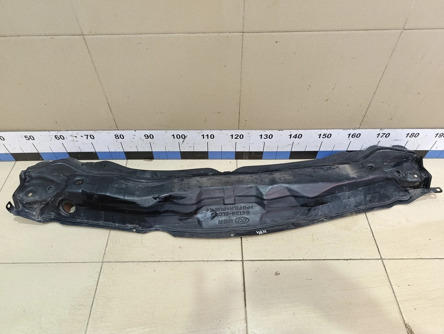 Решетка стеклооч. (планка под лобовое стекло) Solaris 2010-2017