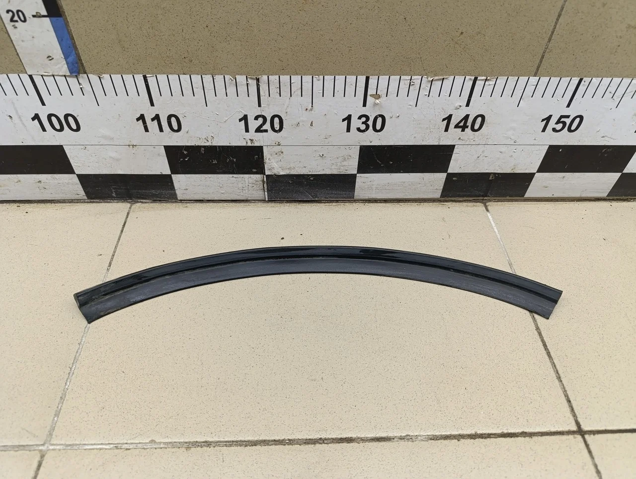 Уплотнитель двери Lacetti 2003-2013