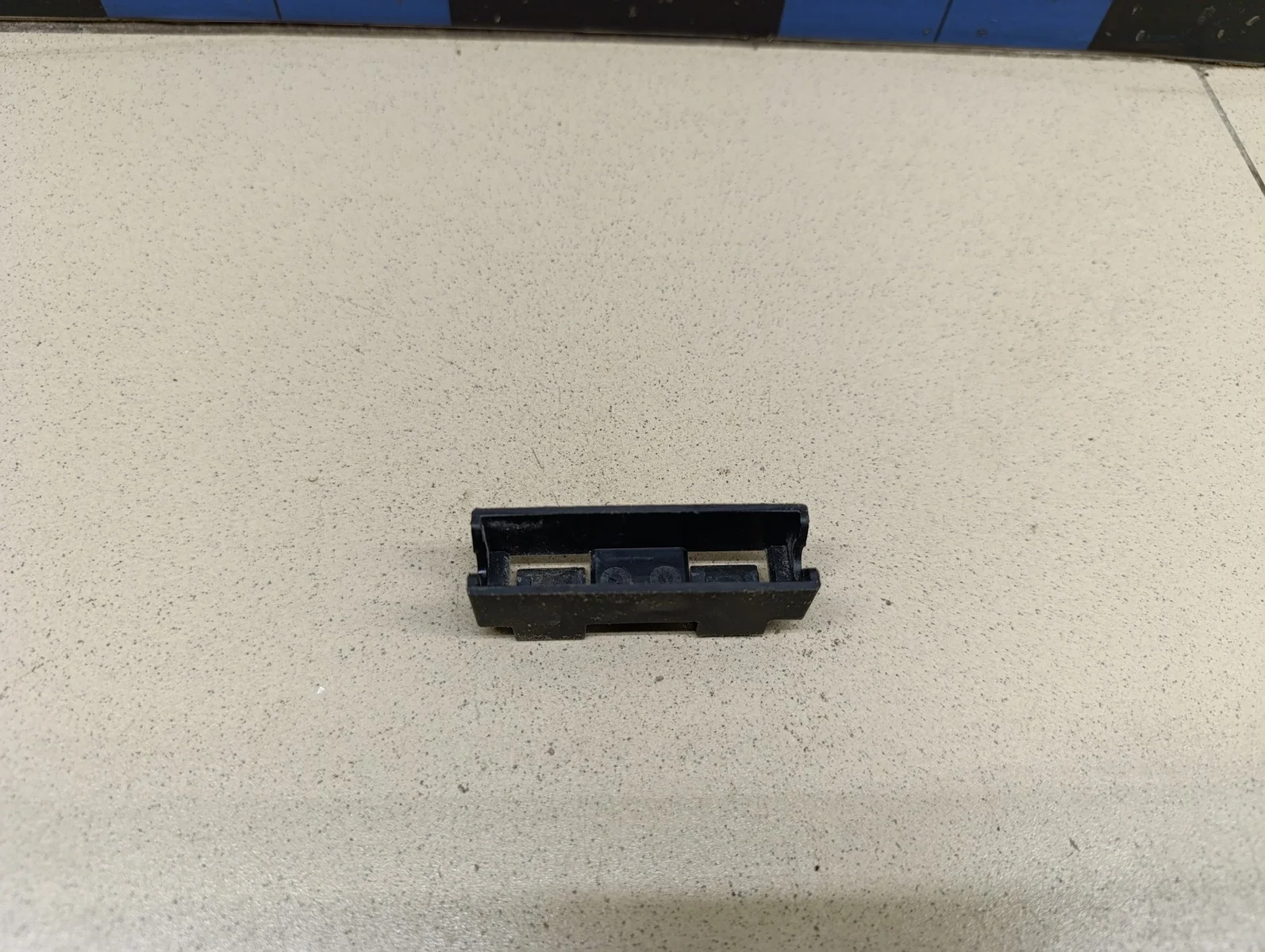 Кронштейн (сопут. товар) Polo (Sed RUS) 2011>