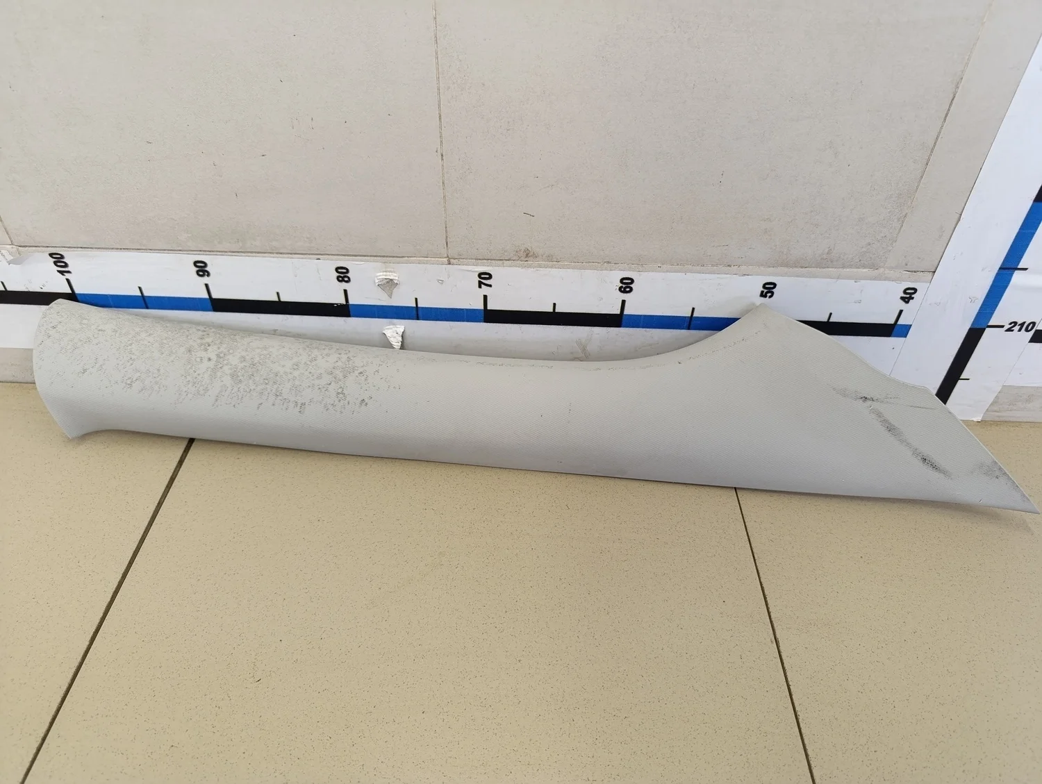 Обшивка стойки Polo (Sed RUS) 2011>