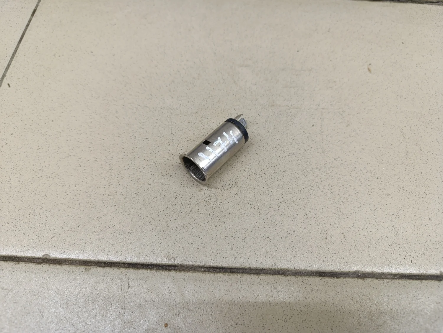 Гнездо прикуривателя Solaris 2010-2017