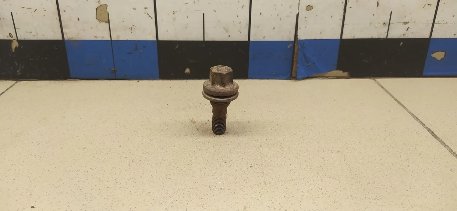 Болт колесный 206 1998-2012