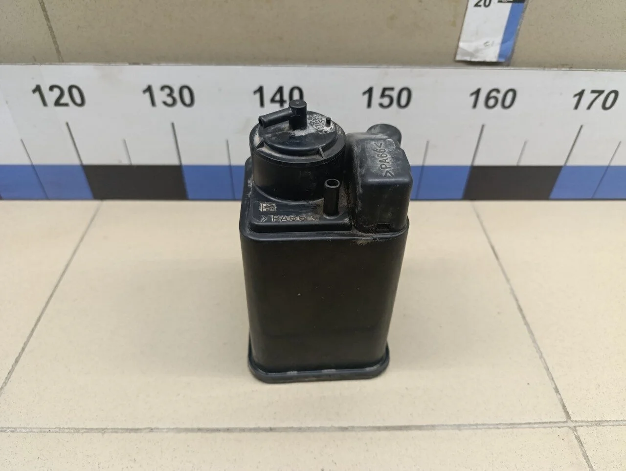 Абсорбер (фильтр угольный)  Avensis II 2003-2008