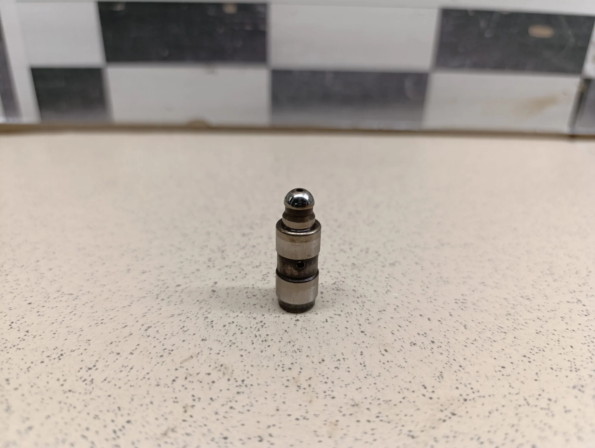 Толкатель клапана гидравлический Fabia 1999-2006