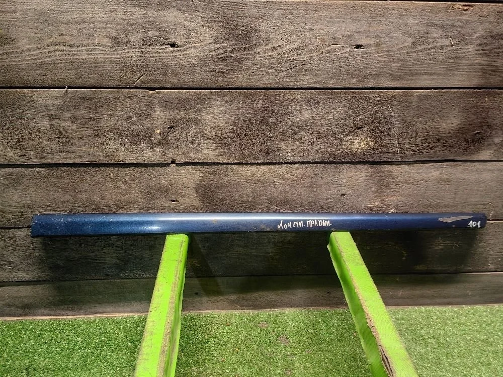 Молдинг двери передний правый Chevrolet Lacetti