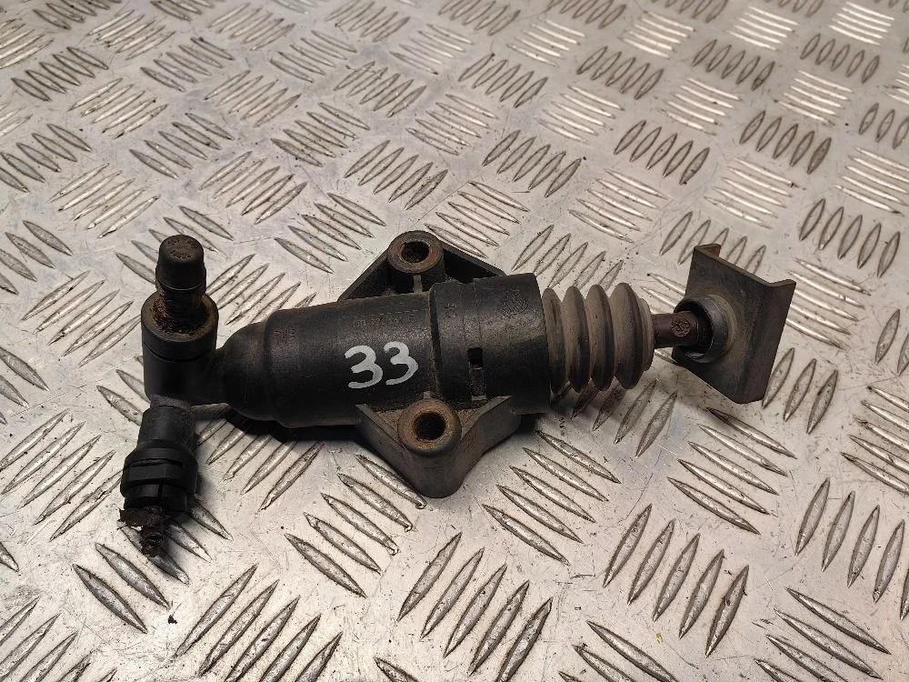 Цилиндр сцепления рабочий Volkswagen Golf 4