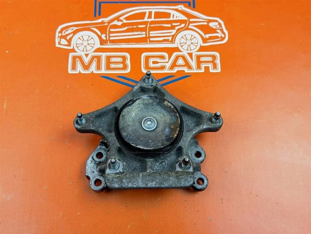 Опора КПП Mercedes-Benz