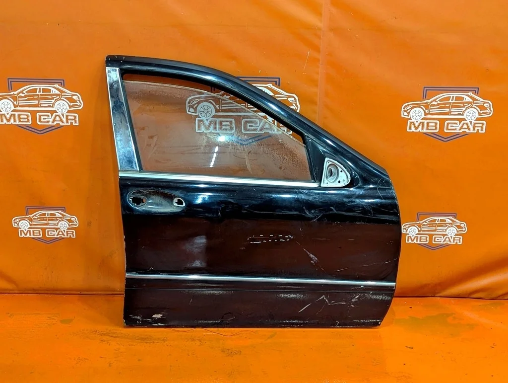Дверь передняя правая Mercedes-Benz