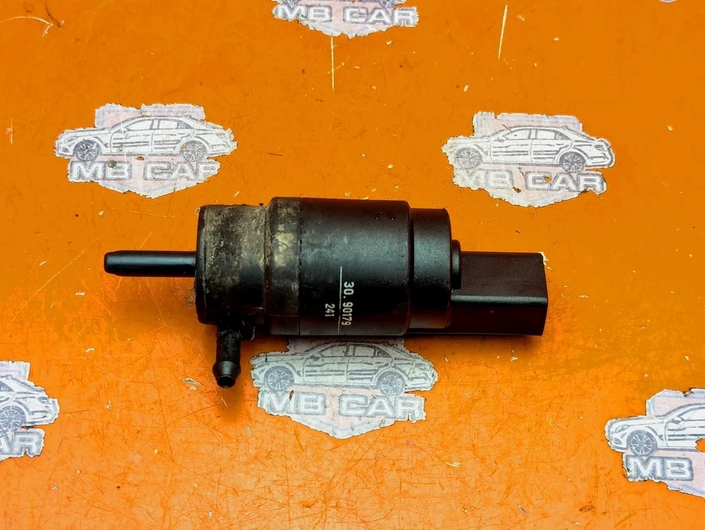 Насос омывателей Mercedes-Benz