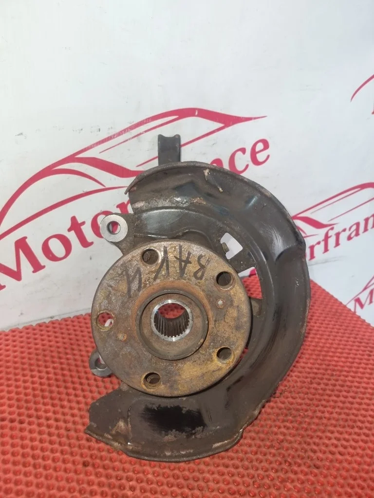 Кулак поворотный Toyota Rav4 4321242080, передний левый