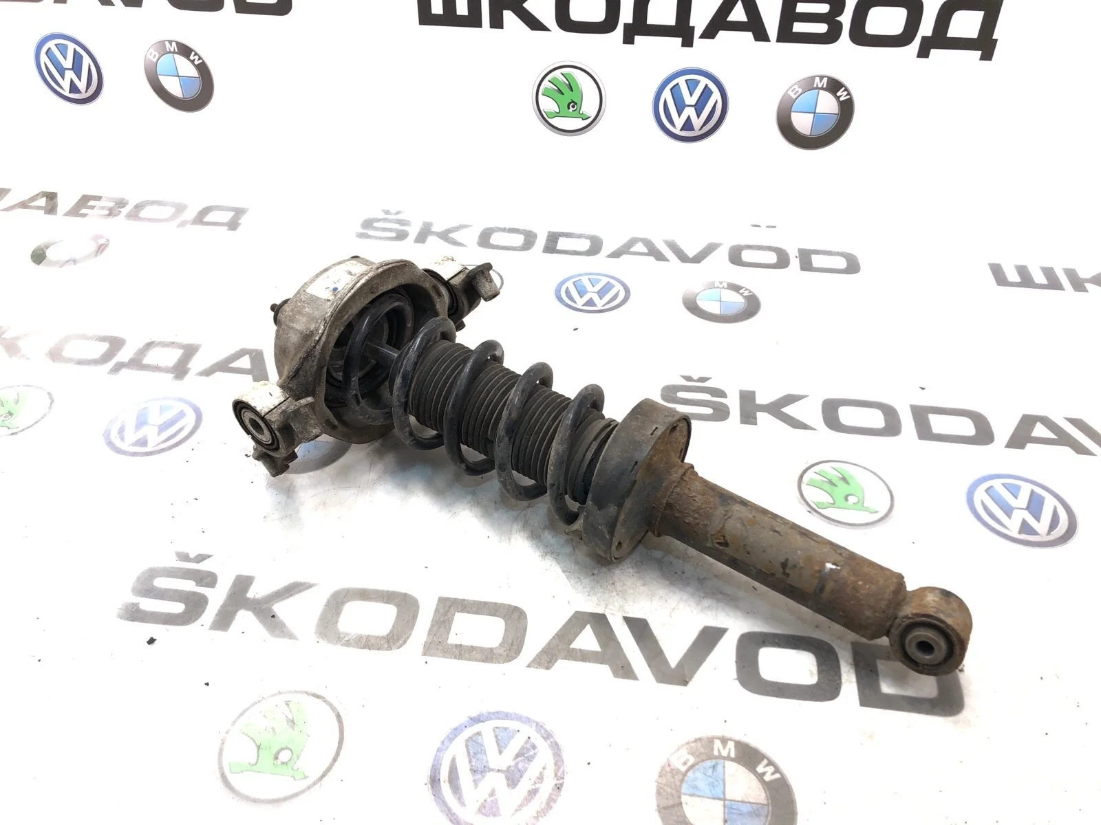 Амортизатор Volkswagen Touareg 2014 7P6513029BA 2 NF 3.0 CJMA, задний правый