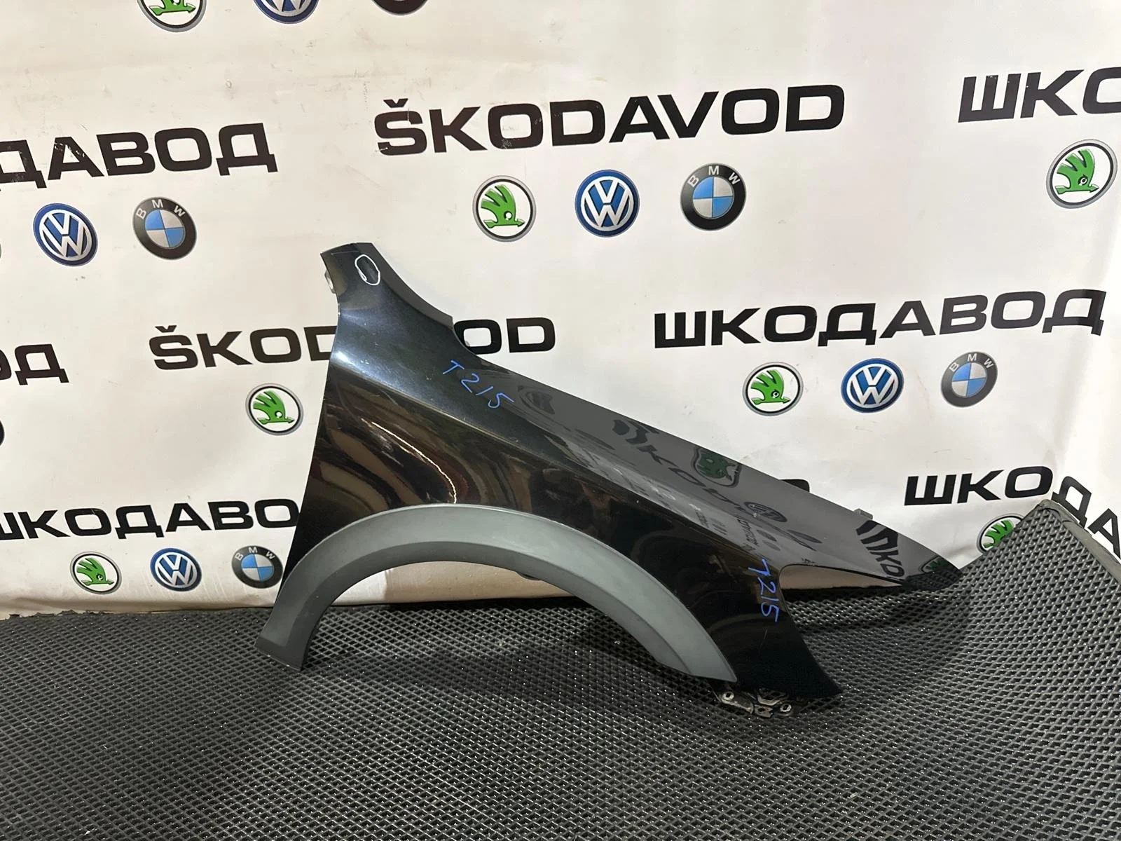 Крыло Skoda Octavia Scout 2011 1Z0821106C A5 (1Z) 2.0 CFHC, переднее правое