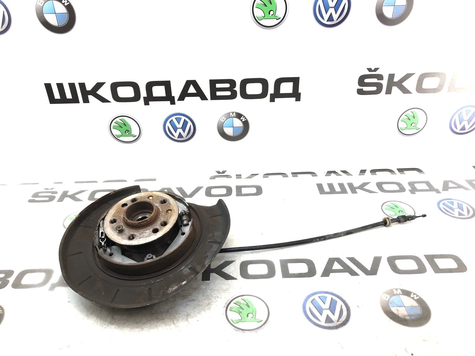 Кулак Mercedes-Benz Ml 2009 A1643500708 W164 3.0 OM642.940, задний левый