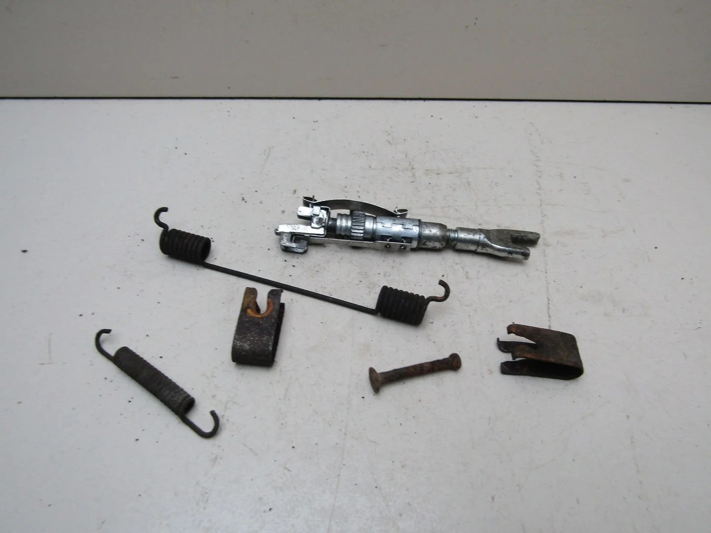 К-кт установочный задних колодок Ford Focus II 2005-2008  [1522225]  1,6 SIDA в Вологде