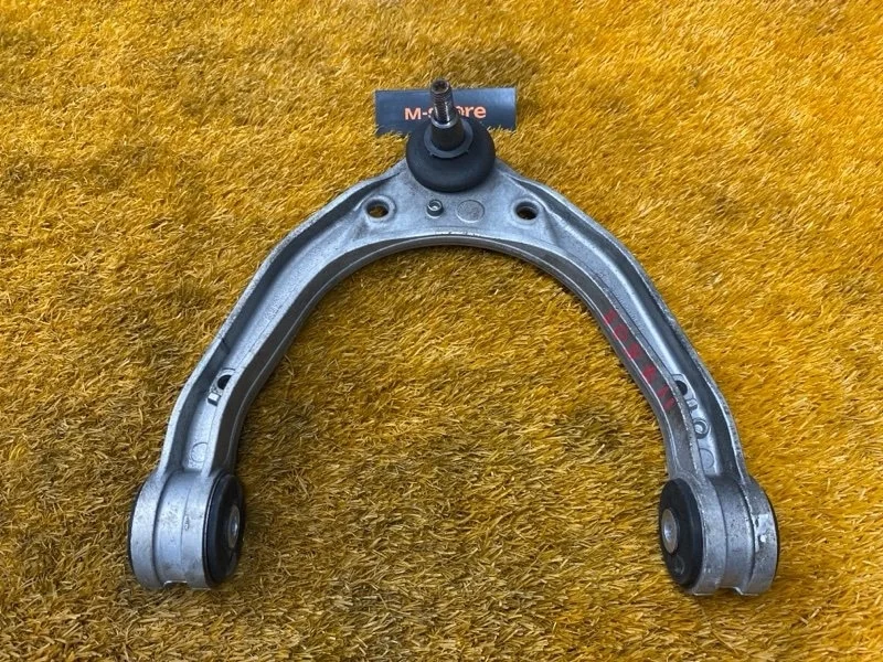 Рычаг подвески верхний Porsche Cayenne 2007 7L0407047B 957 M4851, передний левый