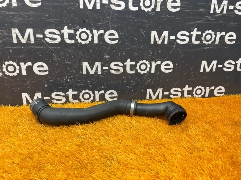 Патрубок радиатора верхний Porsche Cayenne 2007 7L5122051D 957 M4801