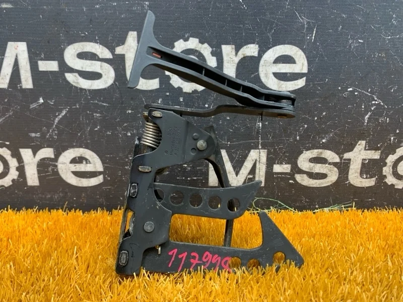 Замок капота Mercedes-Benz S-Class 2008 A2218800264 W221 273.961