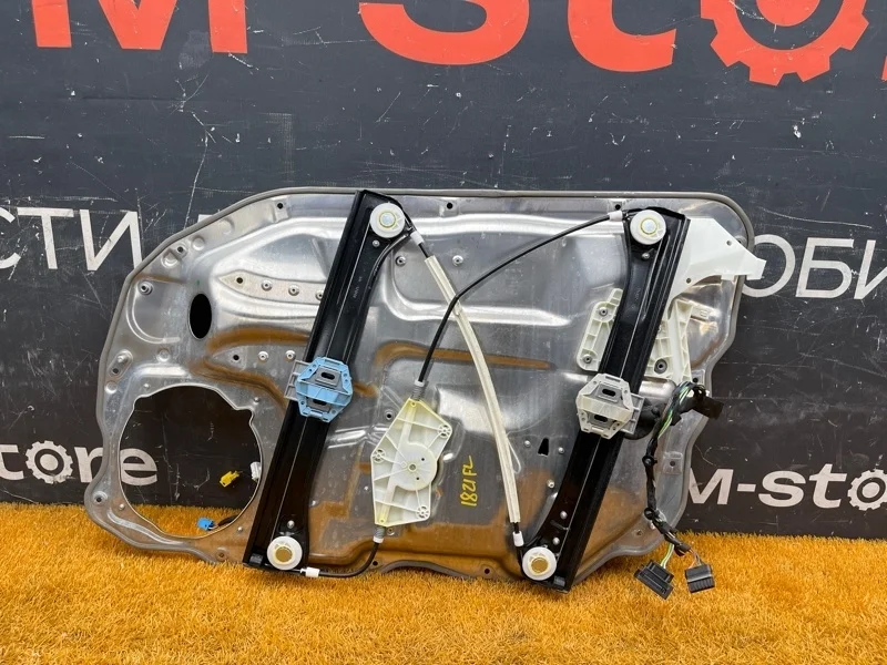 Стеклоподъемник Mercedes-Benz S-Class 2008 A2217200146 W221 273.961, передний левый