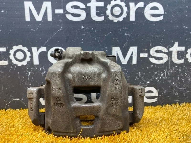 Суппорт Audi A4 2009 8K0615123C B8/8K CDH, передний левый