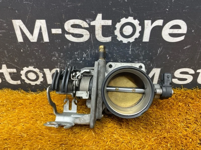 Дроссельная заслонка Bmw 5-Series 1997 1433385 E39 M52B28 (286S1)
