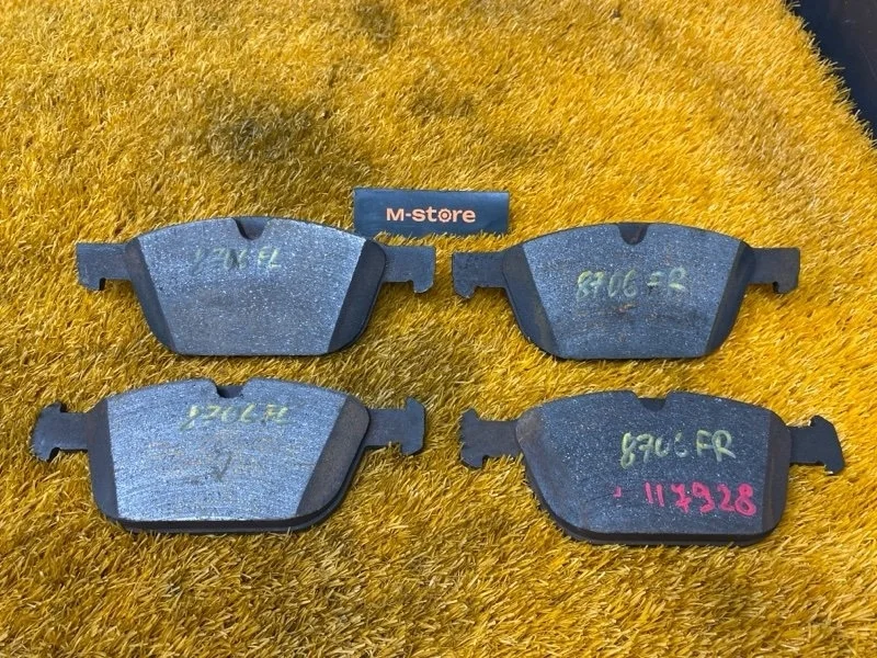 Колодки тормозные Volvo Xc60 2011 31277334 DZ44 B4204T6, передние