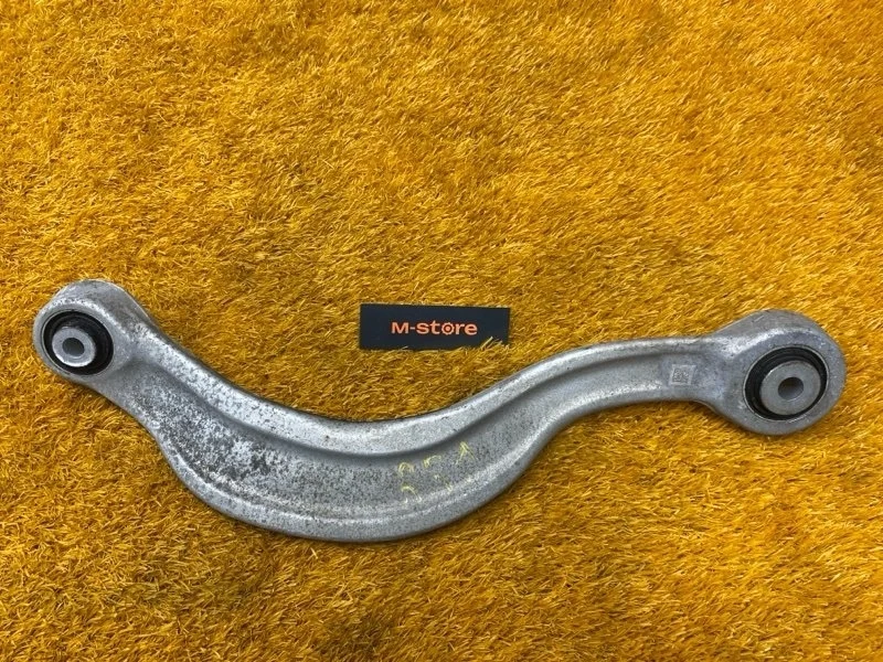 Рычаг подвески верхний Audi Q7 2015 4M0505372 4M CYR, задний правый